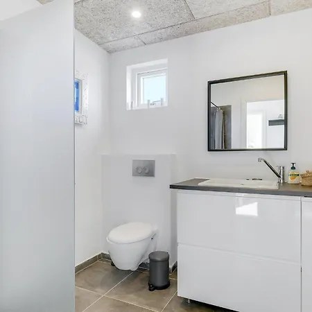 3 Bedroom Beautiful In * Haderslev