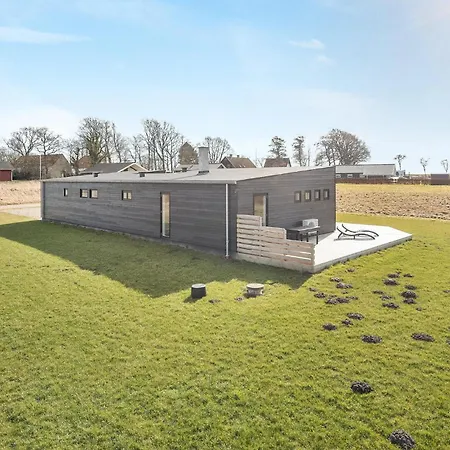 3 Bedroom Beautiful In הדרסלב